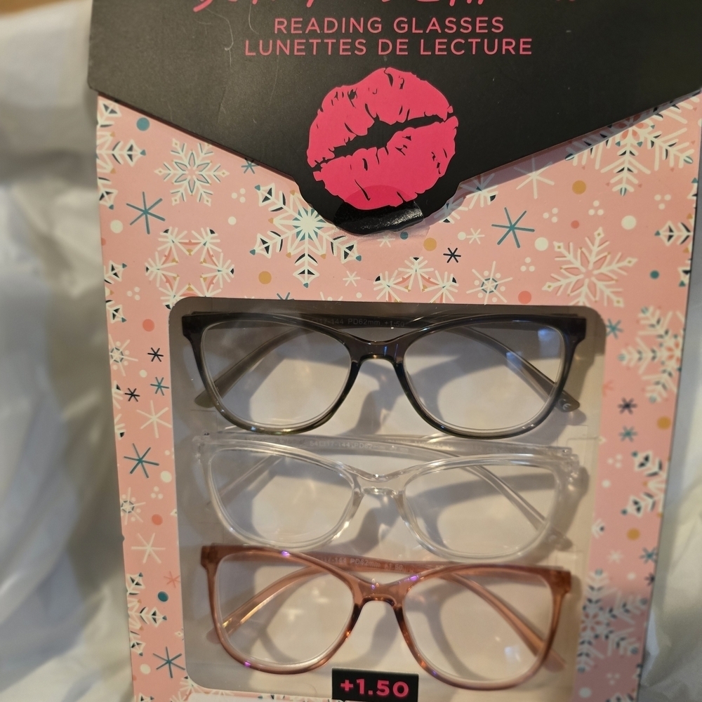 Betsey Johnson Reading Glasses Set - Black, Clear, Pink